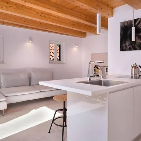 Heritage House In Varos Tatil Evi Split